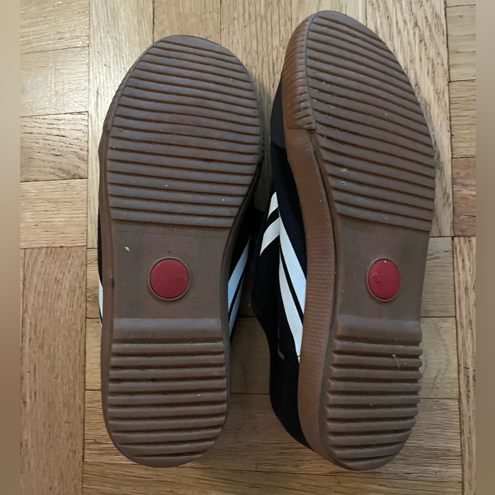 Black and white Feiyue sneakers - Picture 3 of 3